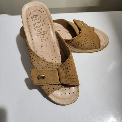 Sandalia Fly Flot de cuero tostado sin cordones punta abierta tacón de cuña talla 35/5 anatómica italiana Foto 1 de 4