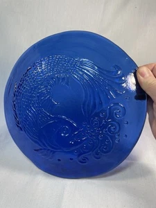 Cobalt Blue Koi Fish Serving Plate Art Glass Hand Engraved Embossed 9.5” - Picture 1 of 8