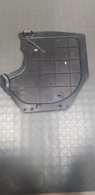 PANEL CIERRE DERECHO TESLA MODELO X ORIGINAL 1009975-00-E Foto 1 de 3