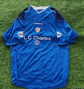 CREWE ALEXANDRA FOOTBALL CLUB No. 2... Unique As No. 8 Penned. David Wright 2000 - Picture 1 of 17