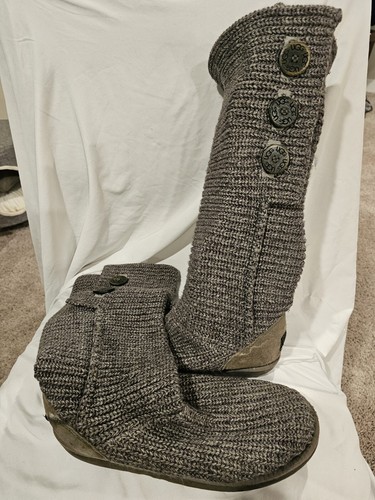 Stivali donna UGG stivali classici cardy donna 10 grigi in maglia con bottoni pieghevoli