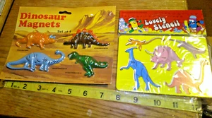 Juego de 4 imanes de dinosaurio y juego de 4 plantillas de dinosaurio sellado vintage sin abrir - Imagen 1 de 4