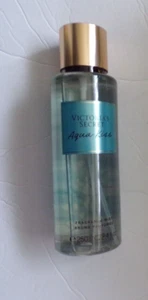AQUA KISS Victoria Secret Rain-kissed freesia daisy mist new 8.4 box 998 - Picture 1 of 1