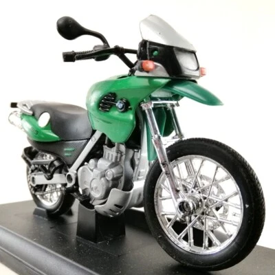 BMW F650 GS Motorcycle Diecast Model Welly 1:18 Scale Toy Collection Collectible - Image 1 of 4