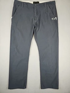 Oakley Pantalone Uomo Taglia 38x30 Grigio Performance Casual Chino Golf - Foto 1 di 7