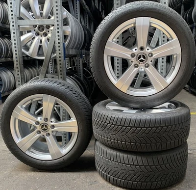 4x Original Mercedes-Benz Winterräder 225/50 R17 98H - für C-Klasse W206 Hybrid  - Bild 1 von 4
