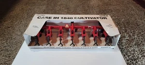 ERTL 4292 CASE IH 1840 CULTIVATOR 1:16 SCALE N.I.B. - Picture 1 of 9