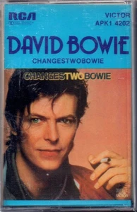 David Bowie - Changestwobowie, 1981 Australian cassette, Ex cond - Picture 1 of 2