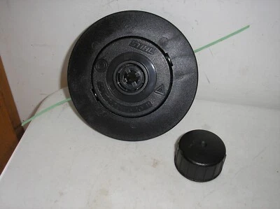 NEW GENUINE OEM STIHL FS 38 TRIMMER / AUTOCUT 5/10/11 HEAD WITH LINE - Image 1 of 4