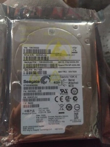 5 x Seagate 900 GB 10 K SAS 6 GB 2,5 ST900 MM0006 108-00222+C0 - Foto 1 di 5