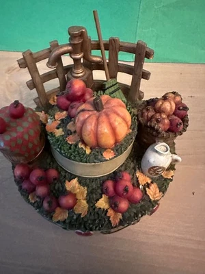 Our America Yankee Candle Pumpkin Harvest Jar Candle Topper Capper Snuffer - Imagem 1 de 3