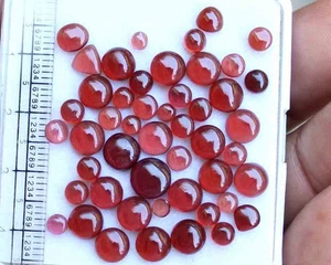 Lote de 46 piezas de piedras preciosas sueltas cabujón redondo granate natural de 35,00 quilates de 3 mm a 7 mm - Imagen 1 de 4
