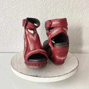 Lane Stiefel Lexington Damen rot Keilabsatz 7,5 Western Sandalen Cowgirl Holzabsatz - Bild 1 von 11