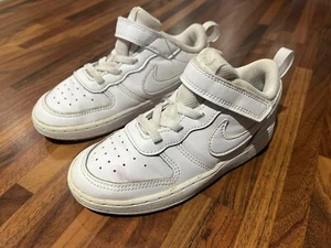Nike Air boys trainers UK size 9.5 Eur 27 - Picture 1 of 3