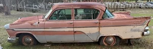 Chrysler Royal York - Picture 1 of 16