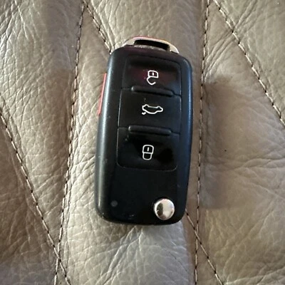 Volkswagen Golf 2014 OEM llavero Foto 1 de 4