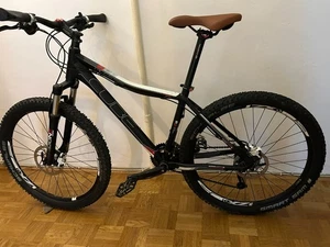 Cube Damen Mountainbike – Leicht, Stylisch & Sehr guter Zustand! 650€ - Bild 1 von 6
