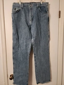 Pantalones de mezclilla de pierna cónica lavados medianos relajados estilo 23 Wrangler 20 X de colección para hombre 38x34 - Imagen 1 de 5