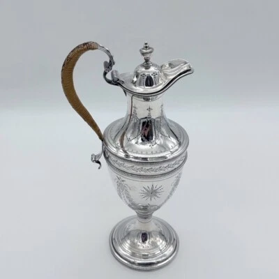Jarra de café de plata George III Londres 1777 John Carter II Foto 1 de 4