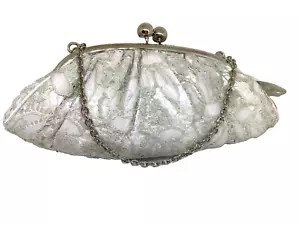 ABENDING SPITZE HANDTASCHE HELLGRÜN ANTIK AUS WEISS + SILBERKETTE MIT ETIKETT - Bild 1 von 10