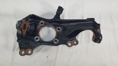 2020-2024 Chevrolet Silverado Sierra 2500 Front Right Knuckle 4WD - Image 1 of 4
