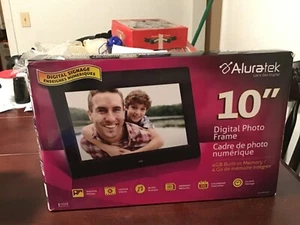ALURATEK 10" DIGITAL PHOTO FRAME WITH 4GB BUILT-IN MEMORY - ADMPF310F - Picture 1 of 2