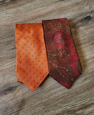 Paquete de corbata resistente a las manchas Brooks Brothers Silk Makers Paisley rojo naranja  Foto 1 de 4