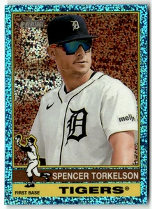 Topps Heritage MLB Baseball 2025 No. 81 Spencer Torkelson Blue Refractor - Bild 1 von 1
