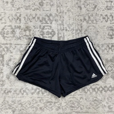 Shorts de corrida Adidas 3 listras sob forro cordão preto feminino tamanho médio - Imagem 1 de 4