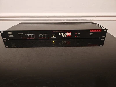 OPCODE STUDIO 64X 64-KANAL MIDI INTERFACE & PATCHBAY für MAC & PC - Bild 1 von 4