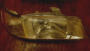 99-04 Honda Odyssey right Passenger Side Headlight STANLEY R7457 OEM - Picture 1 of 2