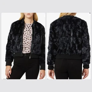 Cupcakes & Cashmere Women size XS Black Faux Fur Bomber Jacket - Picture 1 of 13