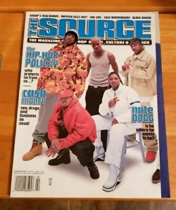 The Source Magazine Februar 2001 #137 DMX Master P Fabulous Latifah Xzibit - Bild 1 von 3