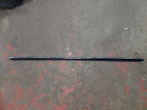GENUINE BMW E87 E88 Drivers Front Channel Trim Gloss - Picture 1 of 6