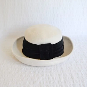 Vintage 1980s Bermona Model Rabbit Hair Hat, Cream Off White Black Velvet Band - Picture 1 of 11