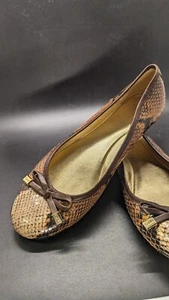 Coach Women's Adorable Snake Skin Style Bow Tie Ballet Flats Sz 7B - Picture 1 of 9