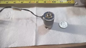 Electroválvula de tres vías Predyne A3112-S2, 150 PSI, 24VDC, 6 vatios, orificio 3/64 - Imagen 1 de 5