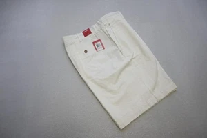 Izod Luxury Sport Khaki Chino Shorts White Casual Flat 9" INS Mens Sz 40 NWT - Picture 1 of 6