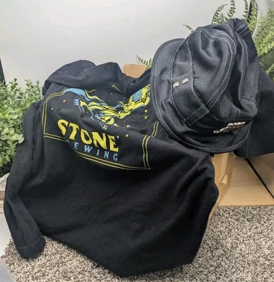 Camiseta y bolso Baby Phat Fedora con artículo misterioso extra para niños Foto 1 de 4