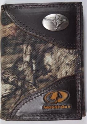 ZEP PRO Flying Duck MOSSY OAK Camo Trifold Wallet TIN GIFT BOX - Image 1 of 4