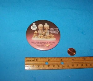 Precious Moments Vintage Button 1988 14th International Exposition - Picture 1 of 2