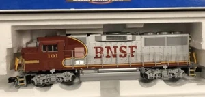 ATLAS CON MOTOR DIÉSEL LIONEL TMCC BNSF WARBONNET GP60M! TREN ESCALA O SANTA FE - Imagen 1 de 3