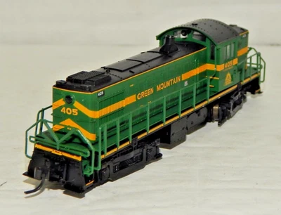 Atlas - N Scale #44040 GM Alco RS-1 Locomotive #405 - Pre-Owned, Excellent - Image 1 of 4