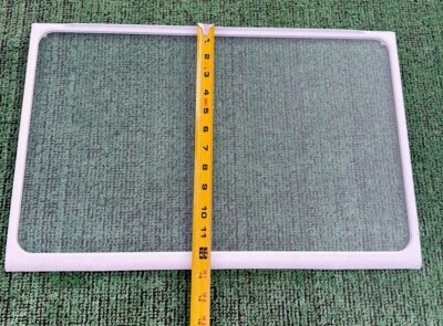 VISSANI /Magic Chef Refrigerator Glass Shelf 503602010281 From Model # HVDR1040W - Image 1 of 4