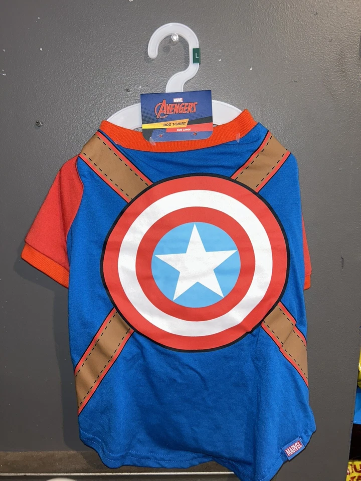 Camiseta Grande Marvel Pet Fans Collection Roja Marvel Avengers Assemble Perro Foto 1 de 2