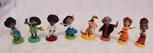 8pc Disney Jakks ENCANTO MADRIGAL Family 2" MINI-FIGS Play Toy Cake Topper FUN - Picture 1 of 4
