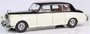 Paragon scala 1:18 Rolls Royce Phantom V massoni nero/avorio (RHD) - Foto 1 di 4