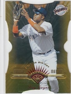 TONY GWYNN LEAF FRACTAL MATRIX Z-AXIS GOLD DIE CUT PADRES #17 1997 97