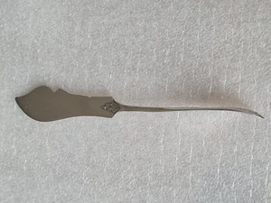 Antique Brown & Bros Master Butter Knife with 90 Degree Twist Handle - Picture 1 of 12