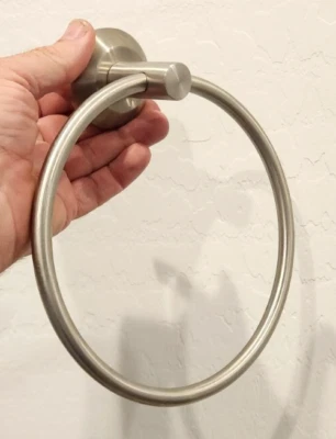 7-дюймовое круглое матовое никелевое полотенце кольцо настенный держатель полотенце аксессуар для ванной - Изображение 1 из 4